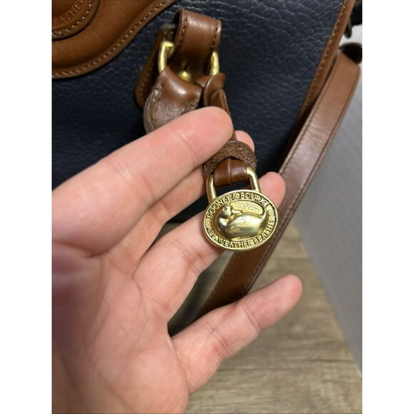 Dooney & Bourke Blue Navy Brown Pebble Satchel Handbag All Weather Leather VTG - Picture 2 of 15